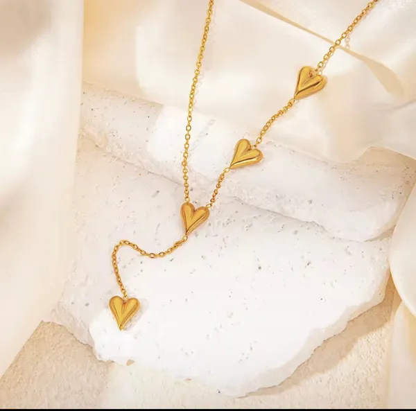 Golden_Stainless_Steel_And_Hypoallergenic_Coating_Necklace_For_Women